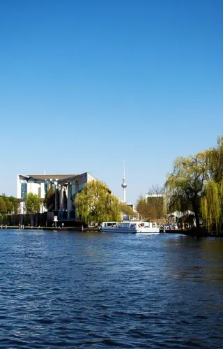 Dein grieche liefert griechische köstlichkeiten in Berlin-Moabit